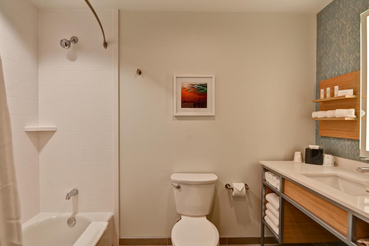 Hilton Garden Inn Biloxi - thumb 5