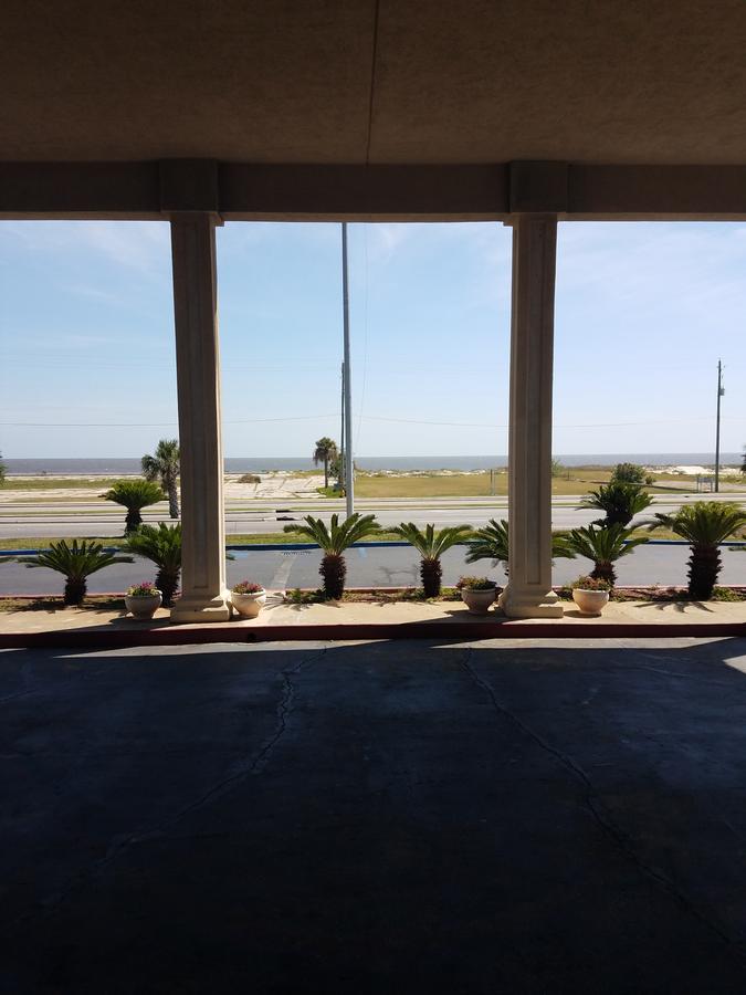 Super 8 By Wyndham Biloxi - thumb 22