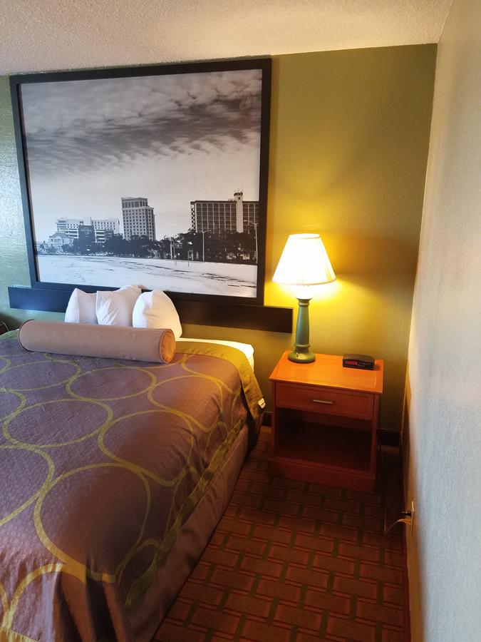 Super 8 By Wyndham Biloxi - thumb 7