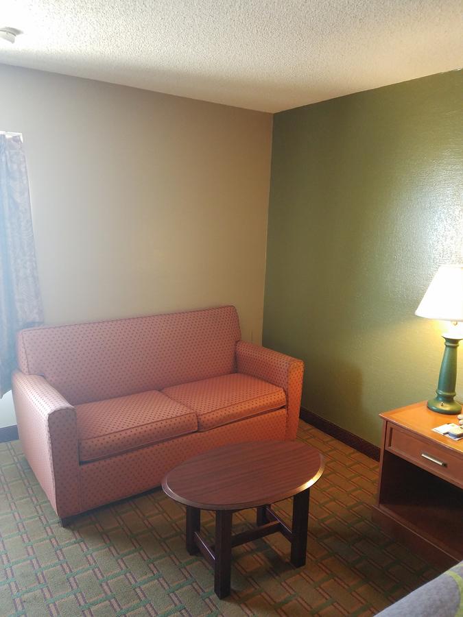 Super 8 By Wyndham Biloxi - thumb 26