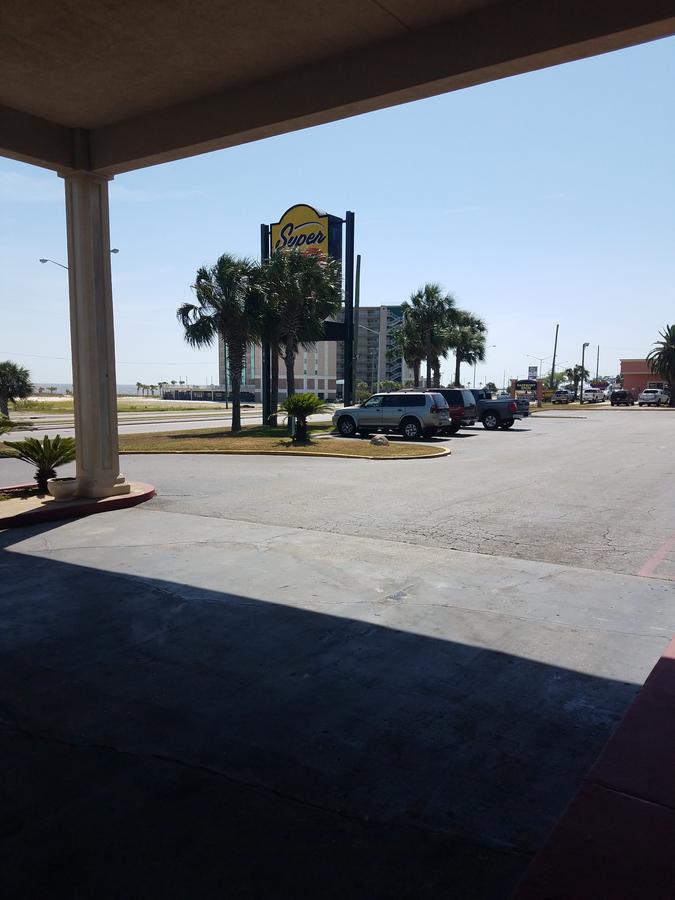 Super 8 By Wyndham Biloxi - thumb 25