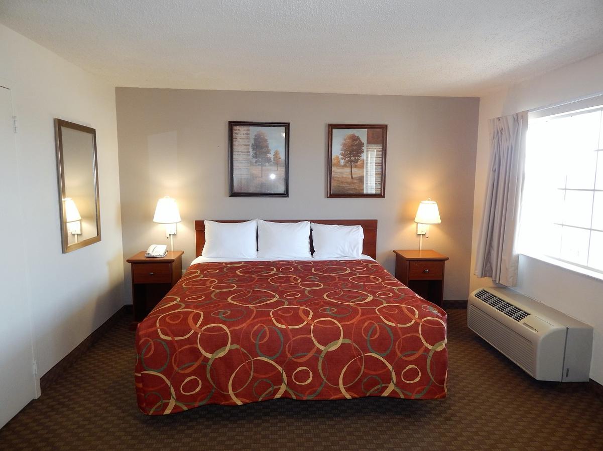 InTown Suites Extended Stay Gulfport - thumb 11