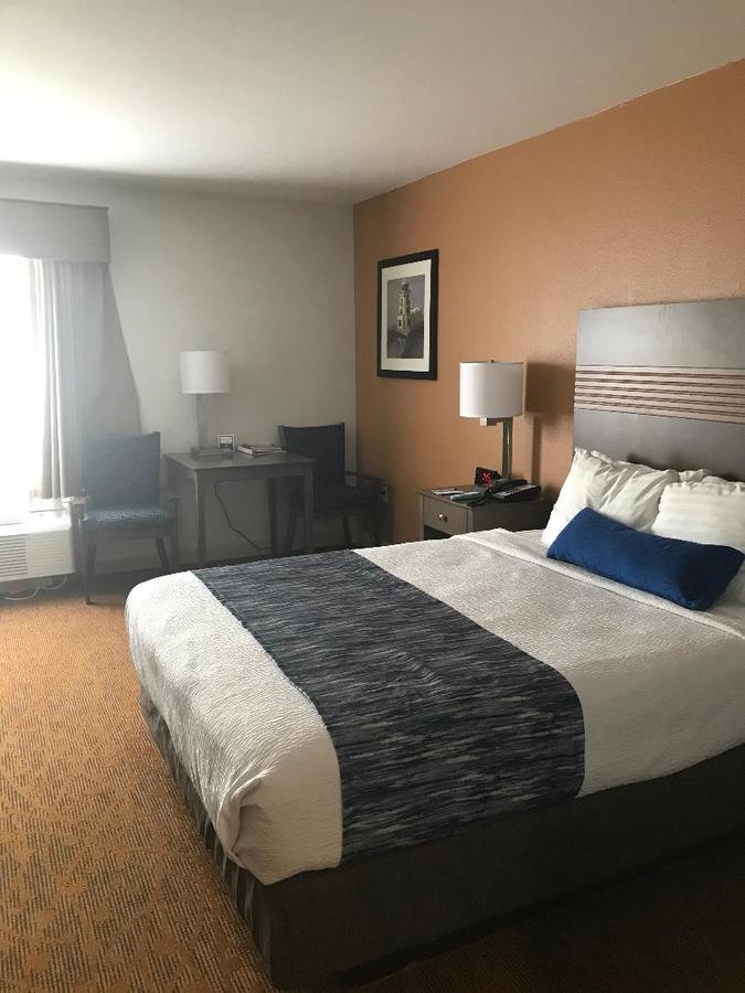 Best Western Plus Cypress Creek - thumb 17