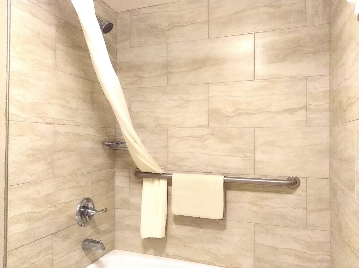 Best Western Plus Cypress Creek - thumb 31