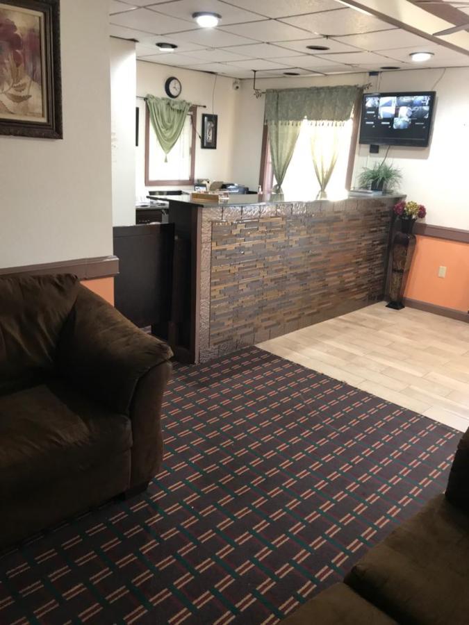 Americas Best Value Inn - thumb 1