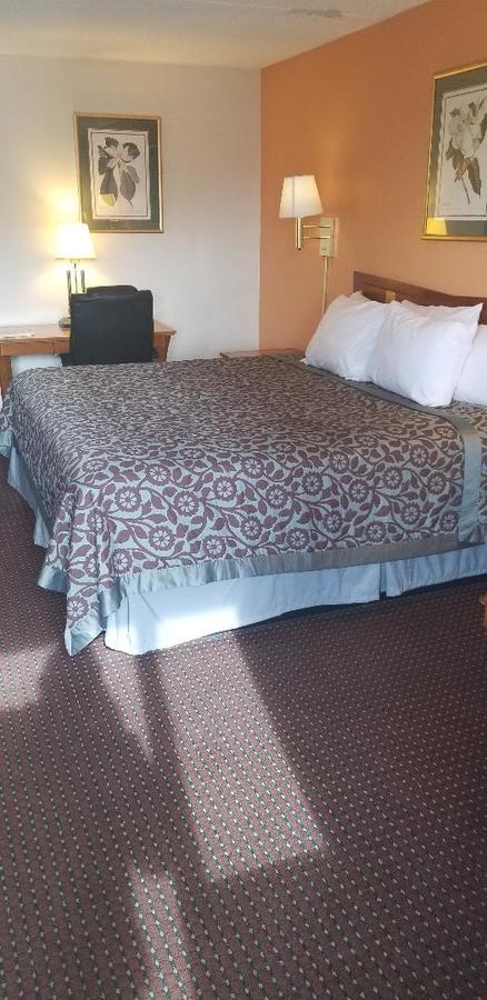 Americas Best Value Inn - thumb 10