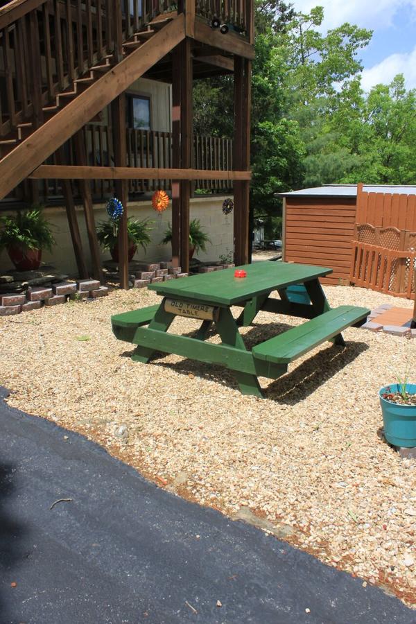 Shady Acre Motel - thumb 18