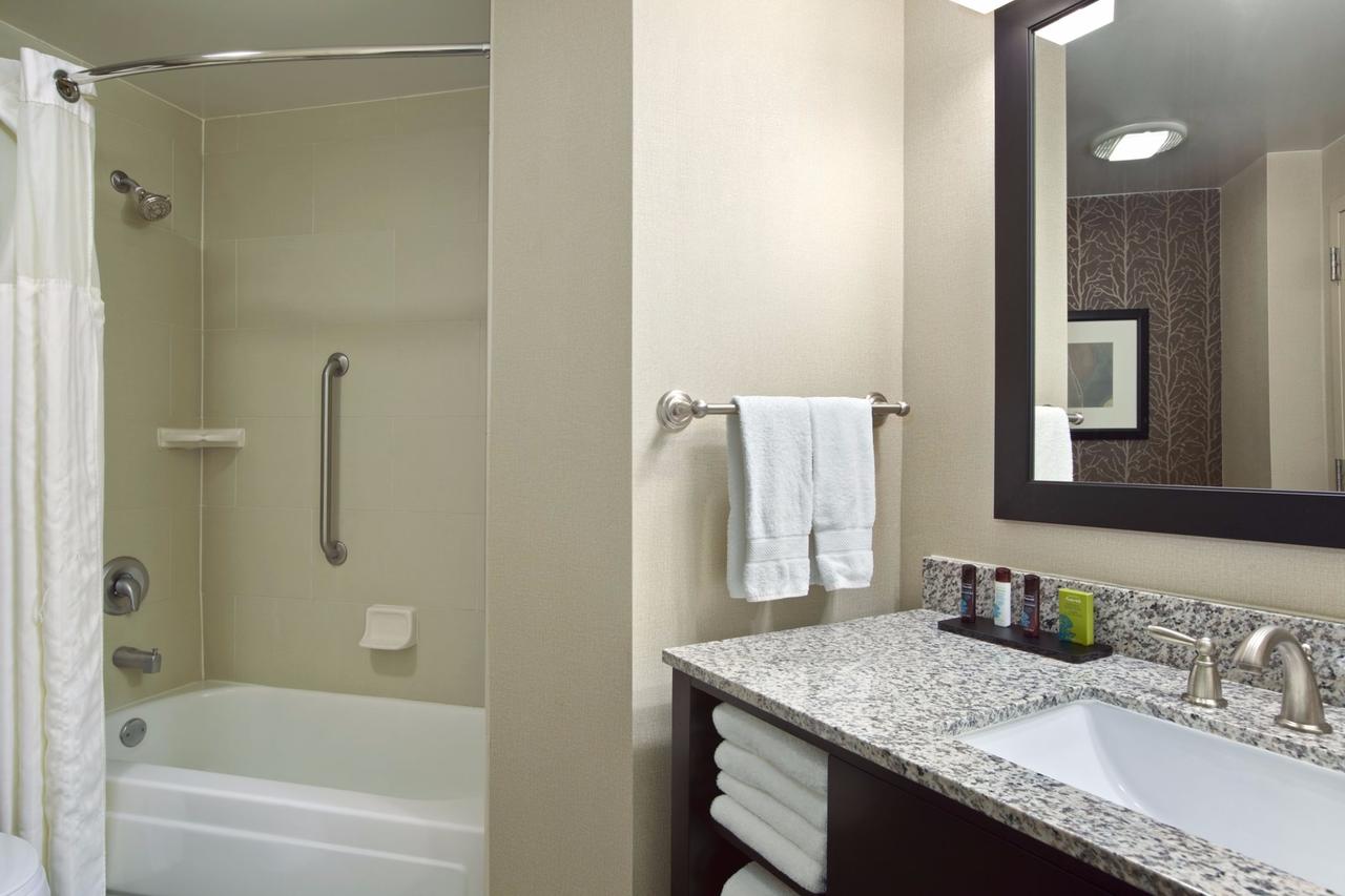 Embassy Suites St. Louis - Airport - thumb 25