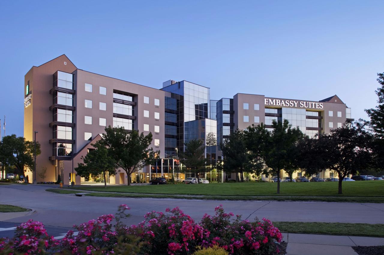 Embassy Suites St. Louis - Airport - thumb 19