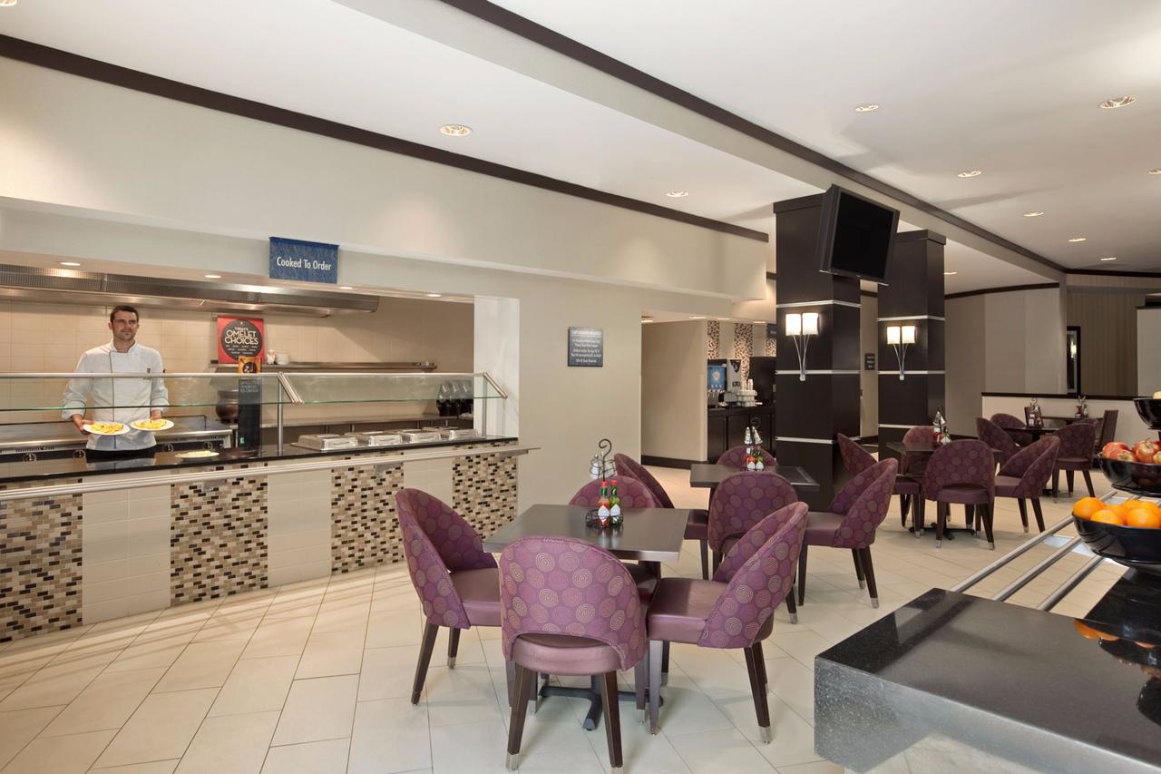 Embassy Suites St. Louis - Airport - thumb 9