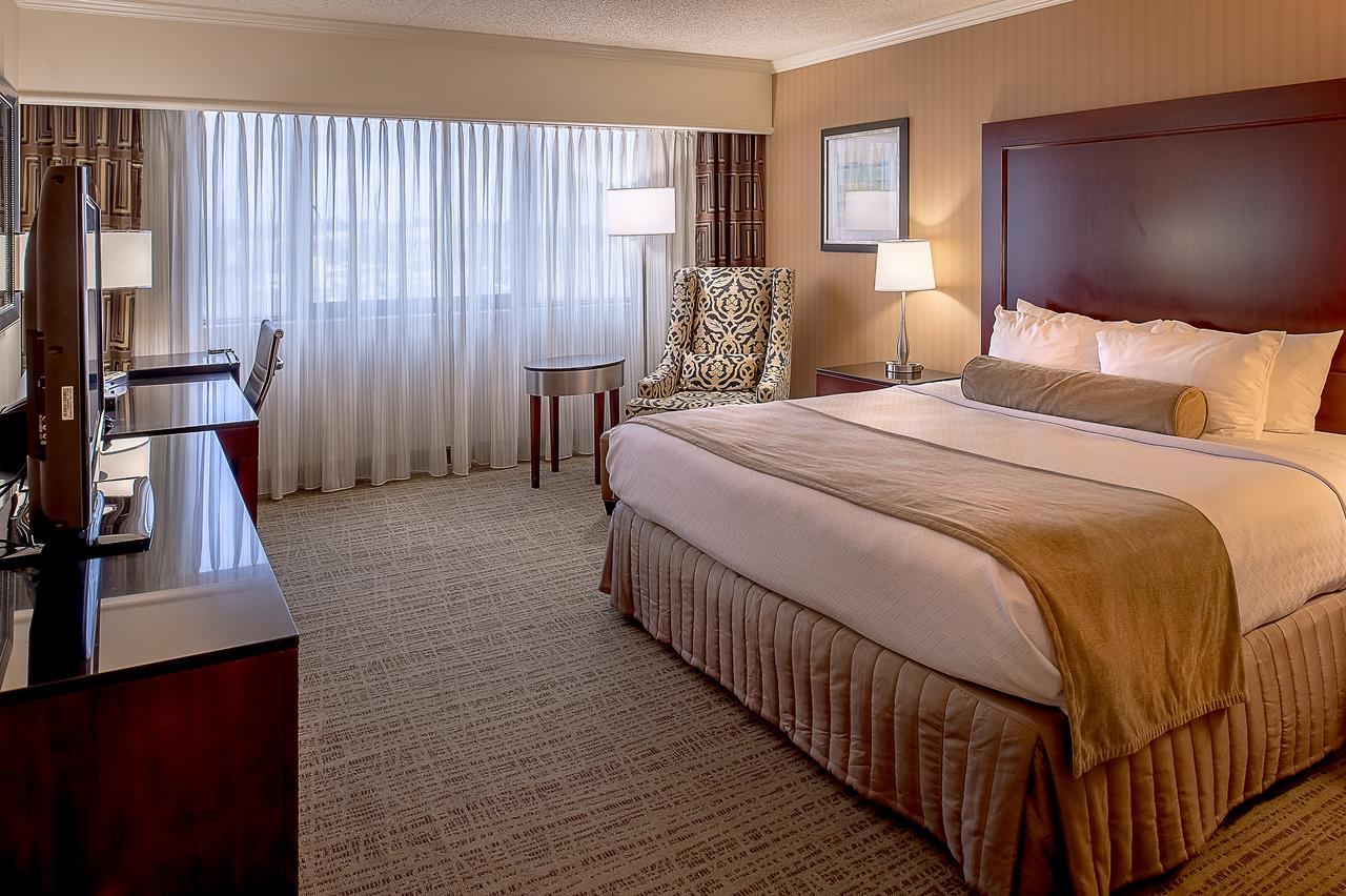 Crowne Plaza Hotel St. Louis Airport - thumb 25
