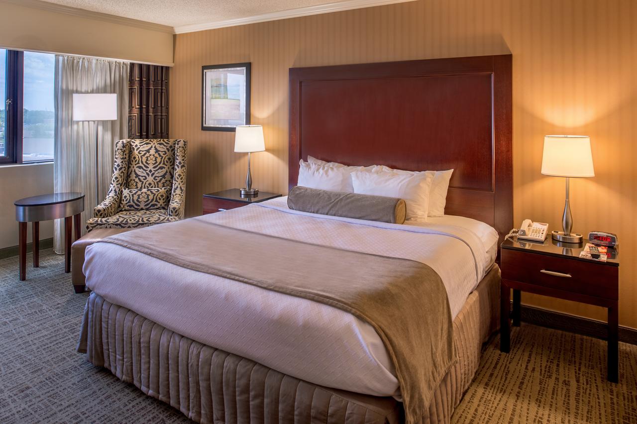 Crowne Plaza Hotel St. Louis Airport - thumb 23