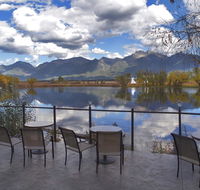 Ninepipes Lodge - Hotels Find