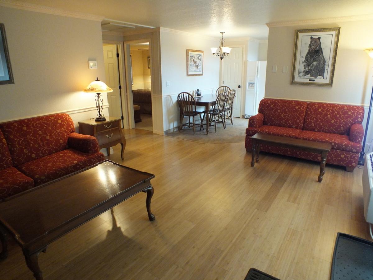 Yellowstone Gateway Inn - thumb 32