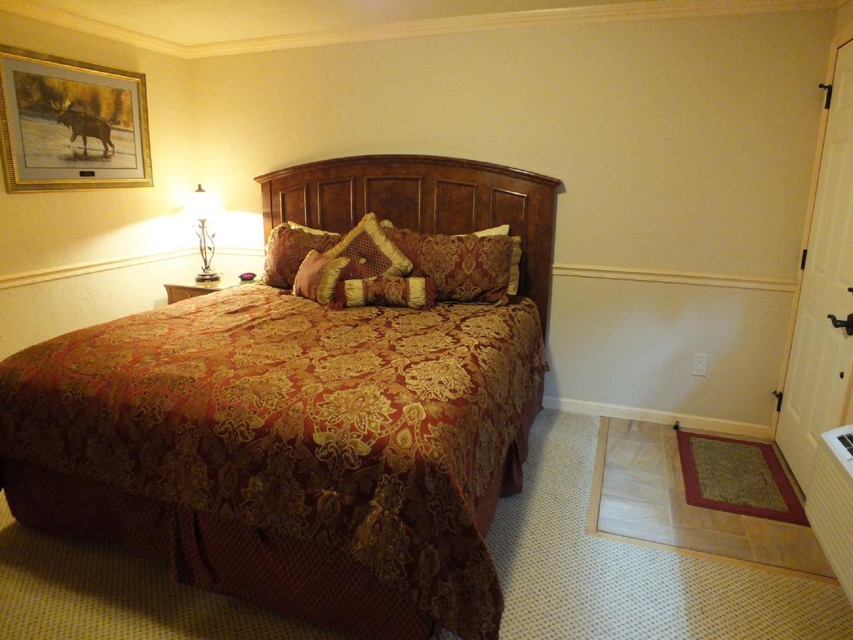 Yellowstone Gateway Inn - thumb 43