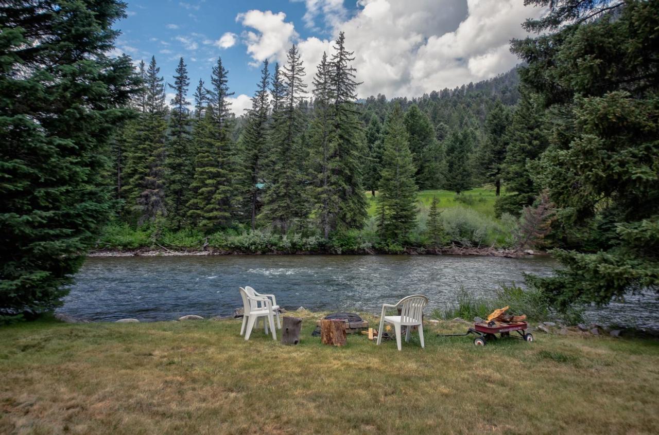Big Sky - Fly Fishing Cottage - thumb 17