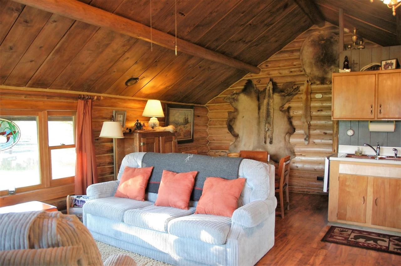 Tys-Cabin - thumb 7