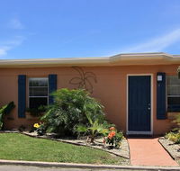 Palm Breeze Cottage - Hotels Find