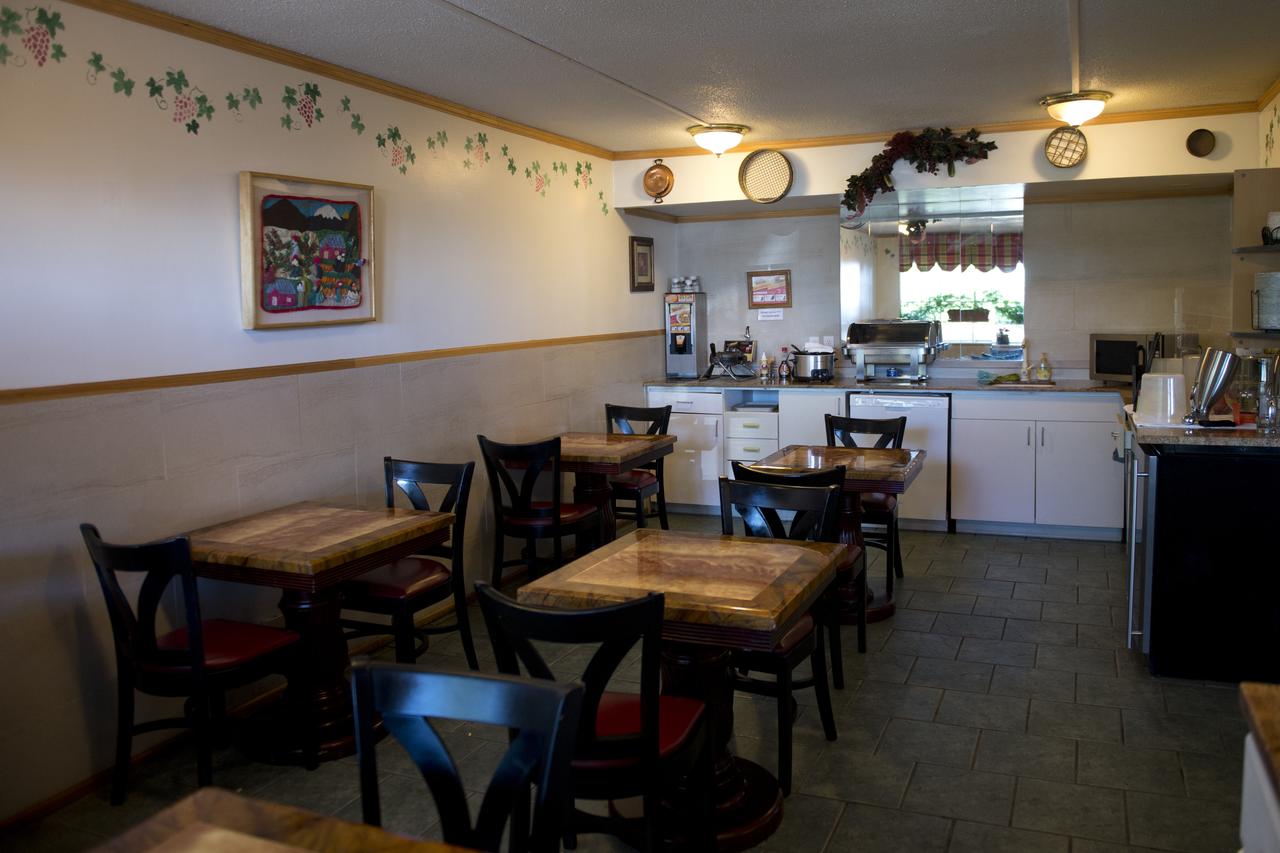 Travelodge By Wyndham Ogallala - thumb 21