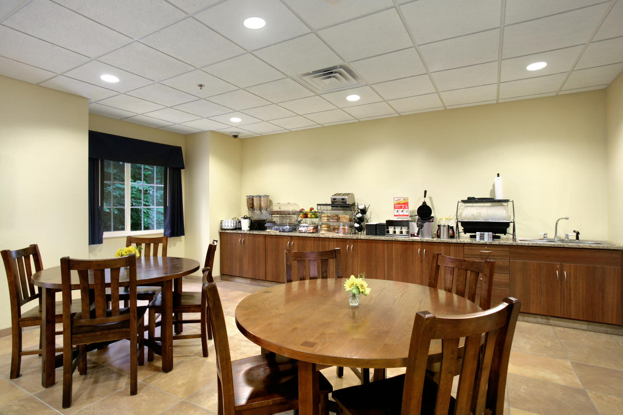 Microtel Inn & Suites - Kearney - thumb 8