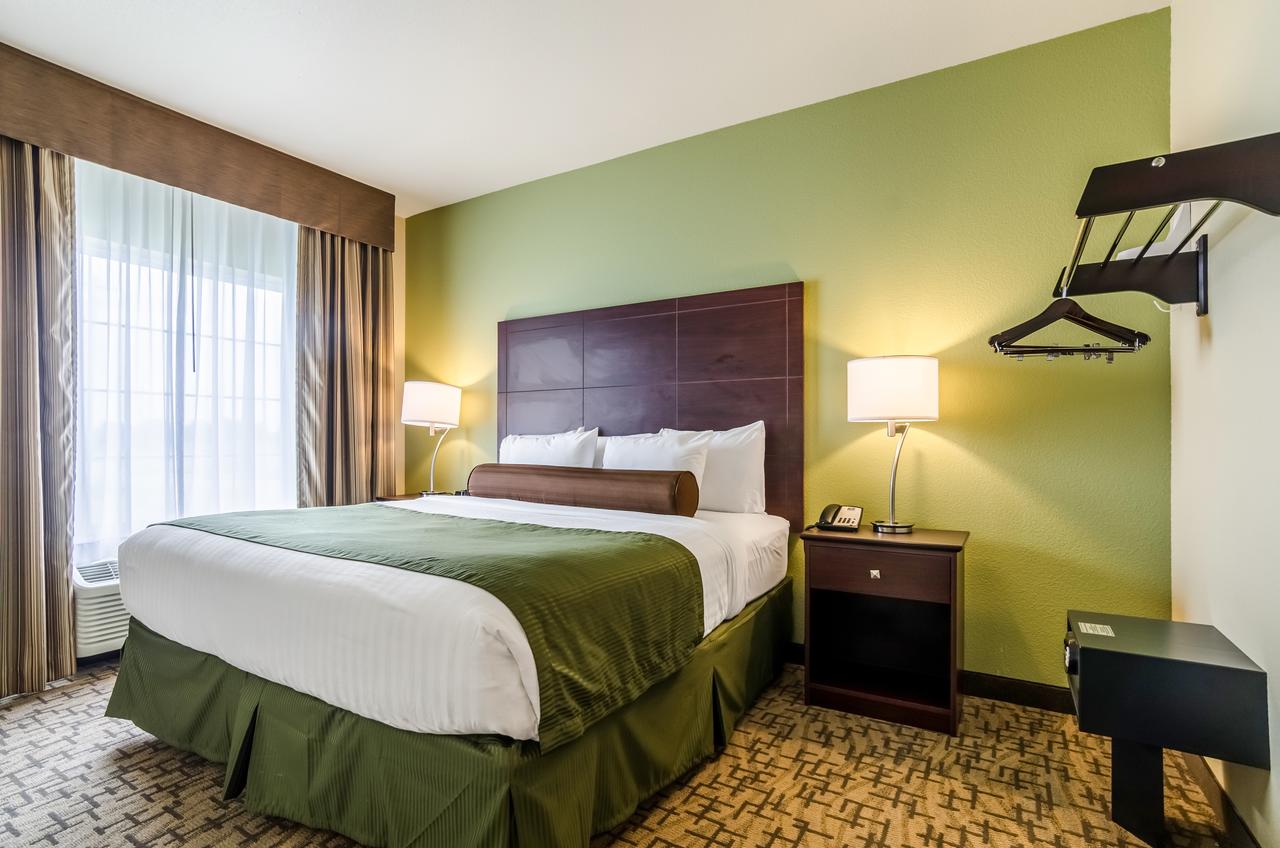 Cobblestone Hotel & Suites - McCook - thumb 17