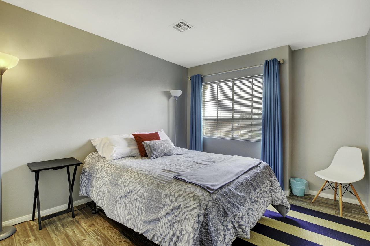 YVR Wickford Palms - thumb 18