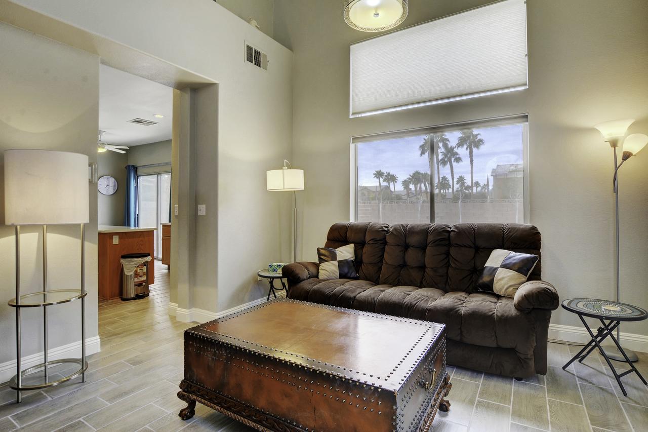 YVR Wickford Palms - thumb 8