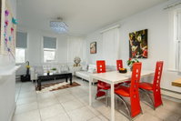 6313 Boulevard East Hotels Find