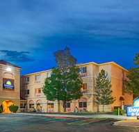 Days Inn & Suites by Wyndham Airport Albuquerque - Hotels Find
