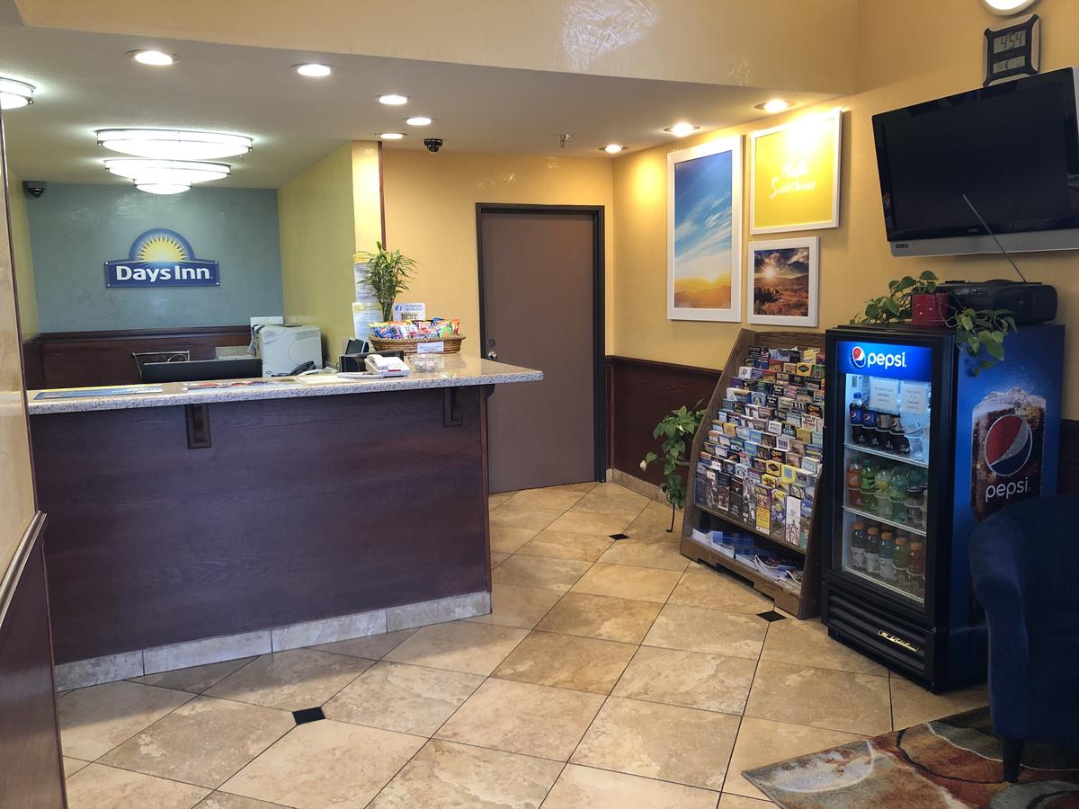 Days Inn By Wyndham Rio Rancho - thumb 14