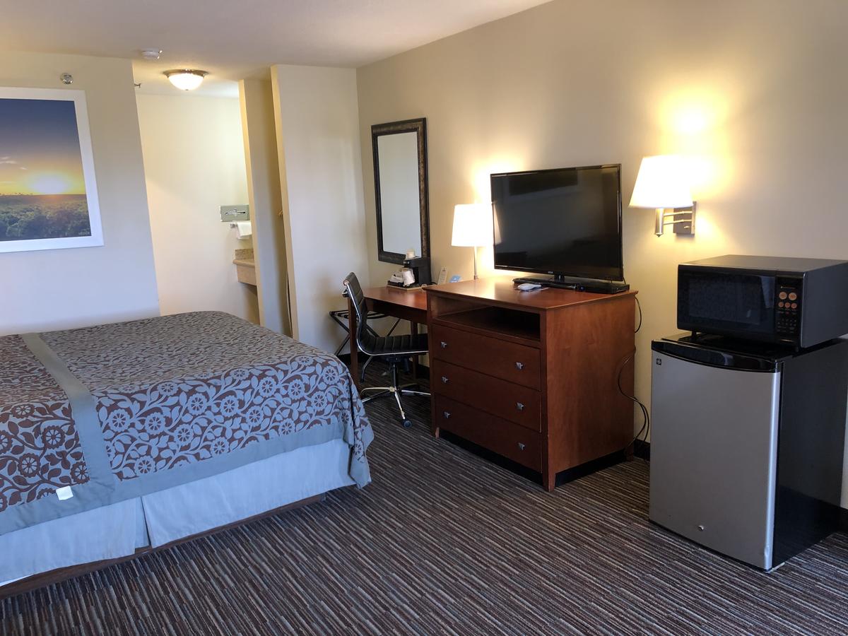 Days Inn By Wyndham Rio Rancho - thumb 3