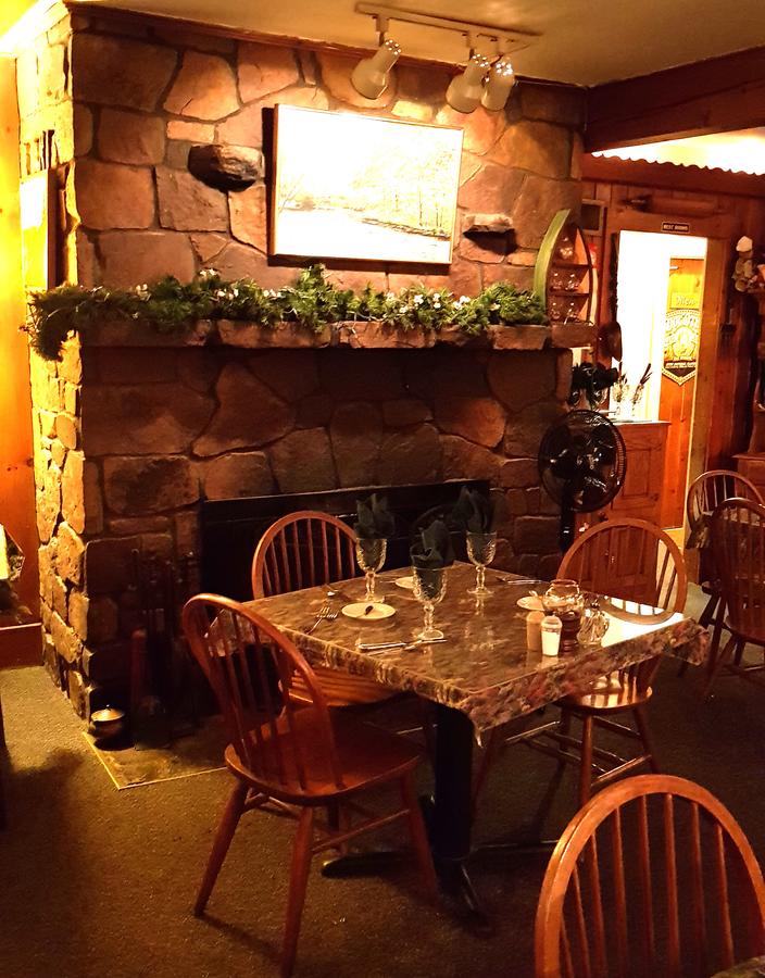 The Wilderness Inn: Chalets - thumb 20