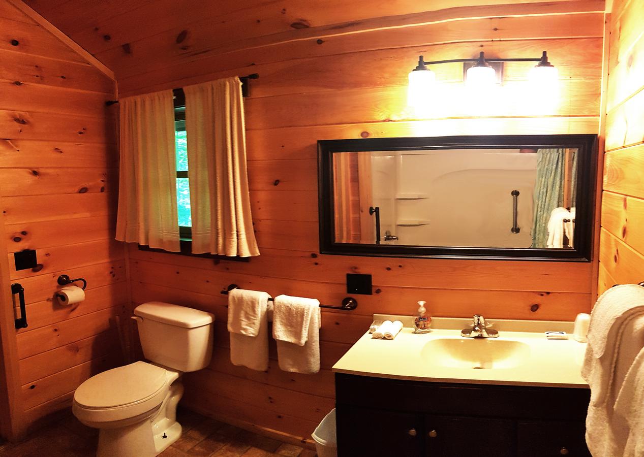 The Wilderness Inn: Chalets - thumb 13