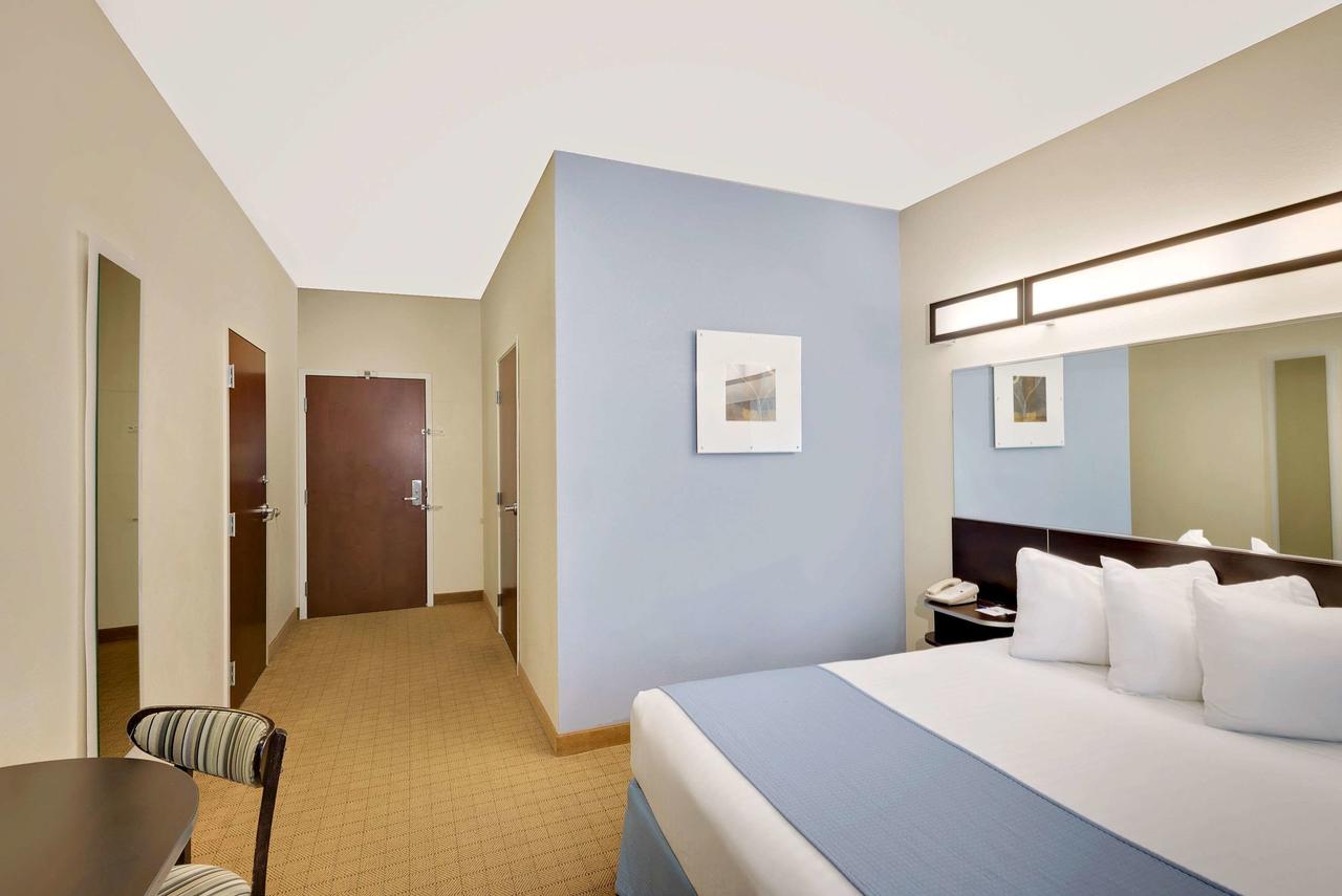 Microtel Inn And Suites By Wyndham - Geneva - thumb 24