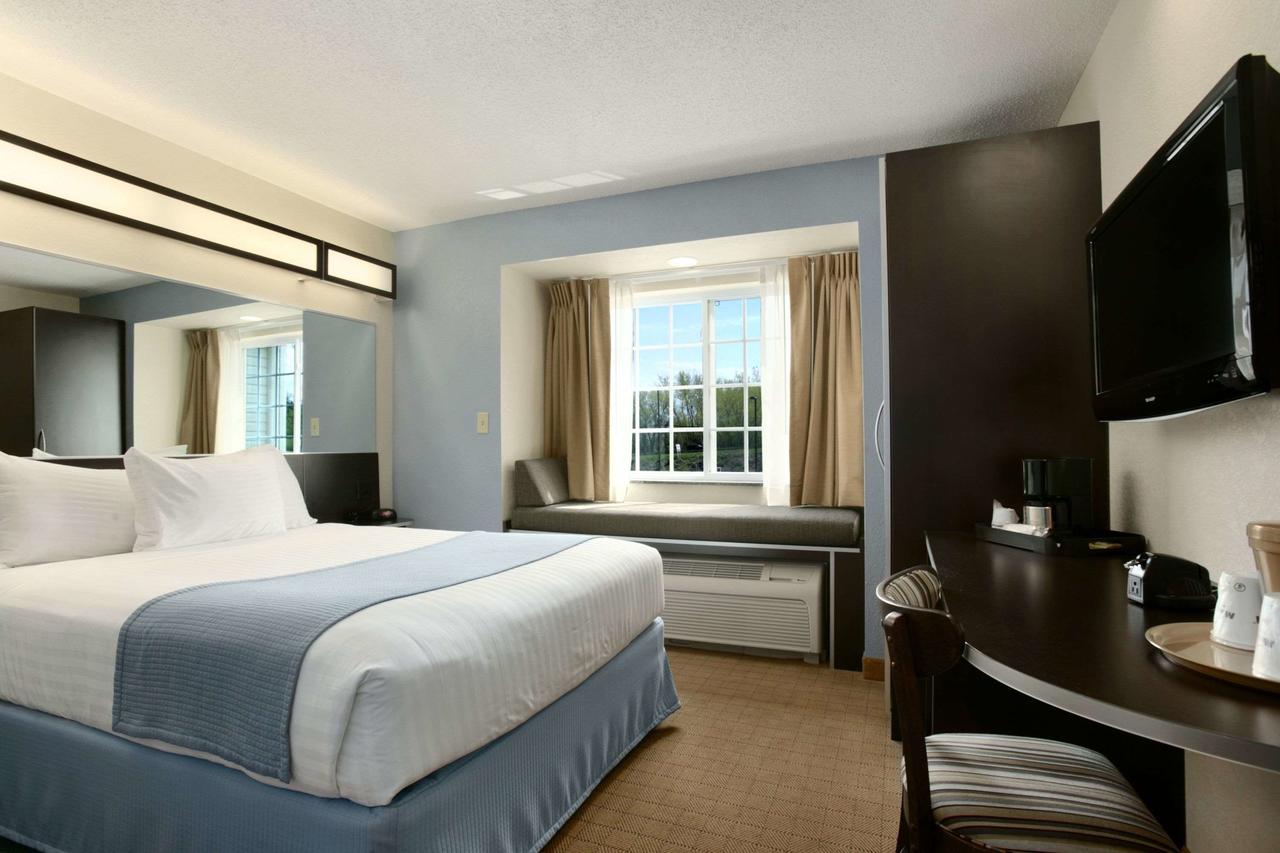 Microtel Inn And Suites By Wyndham - Geneva - thumb 32