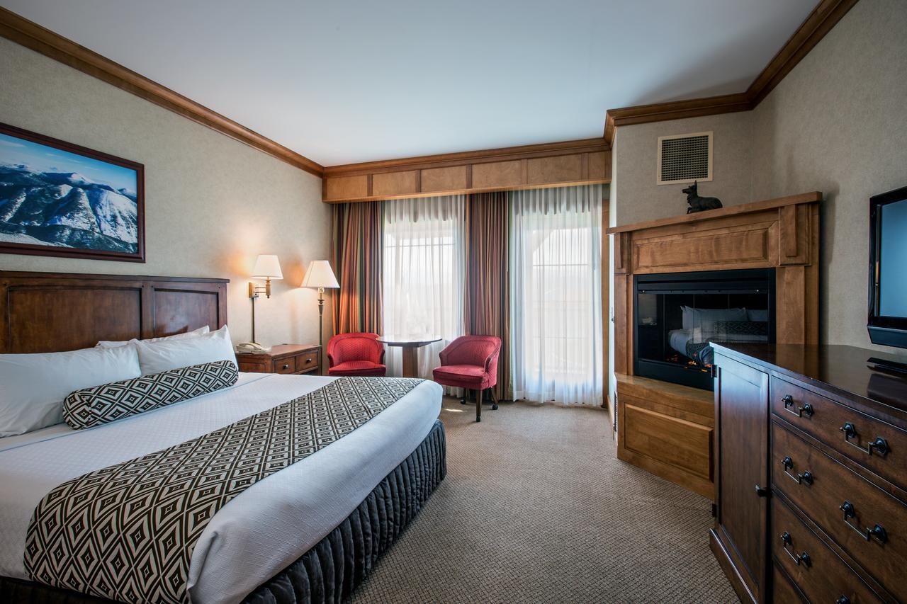 Crowne Plaza Lake Placid - thumb 2