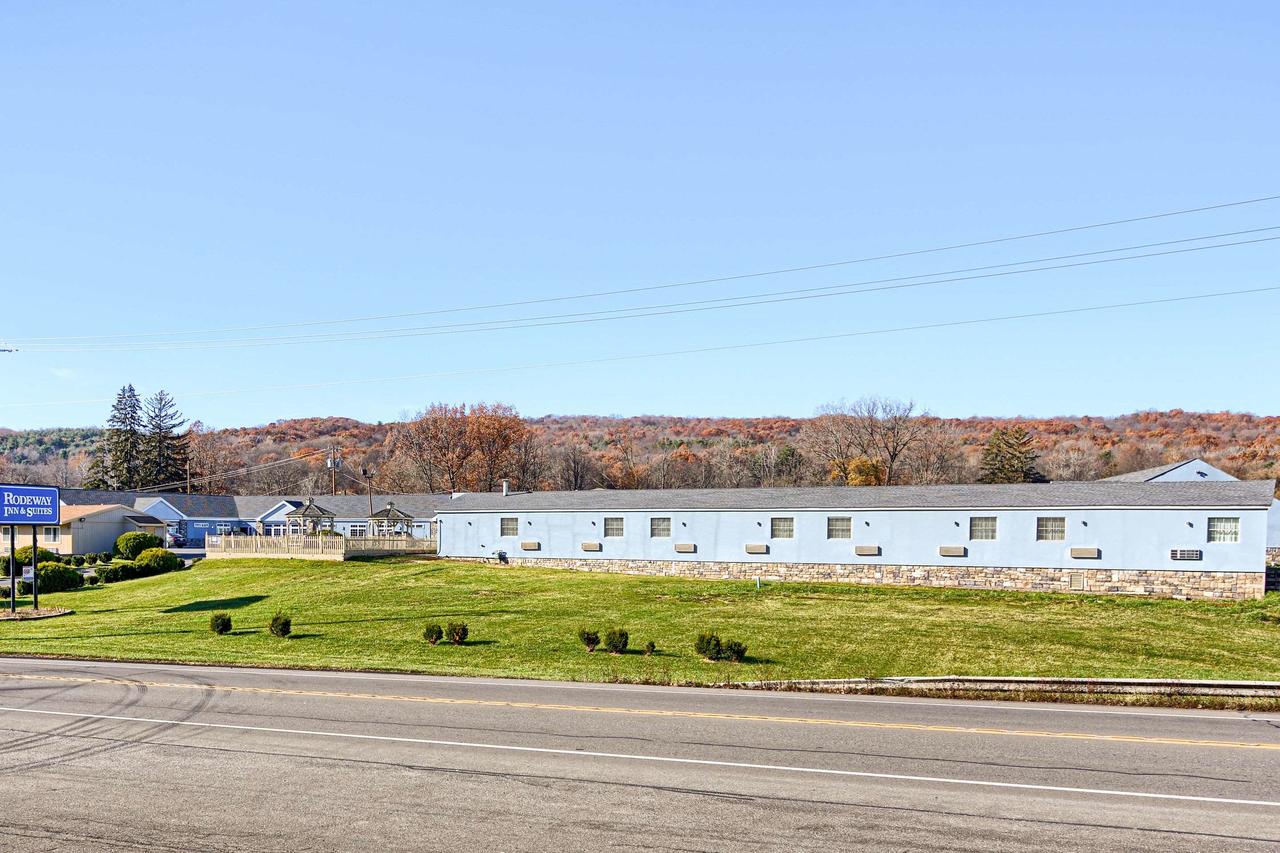 Rodeway Inn And Suites Ithaca - thumb 8
