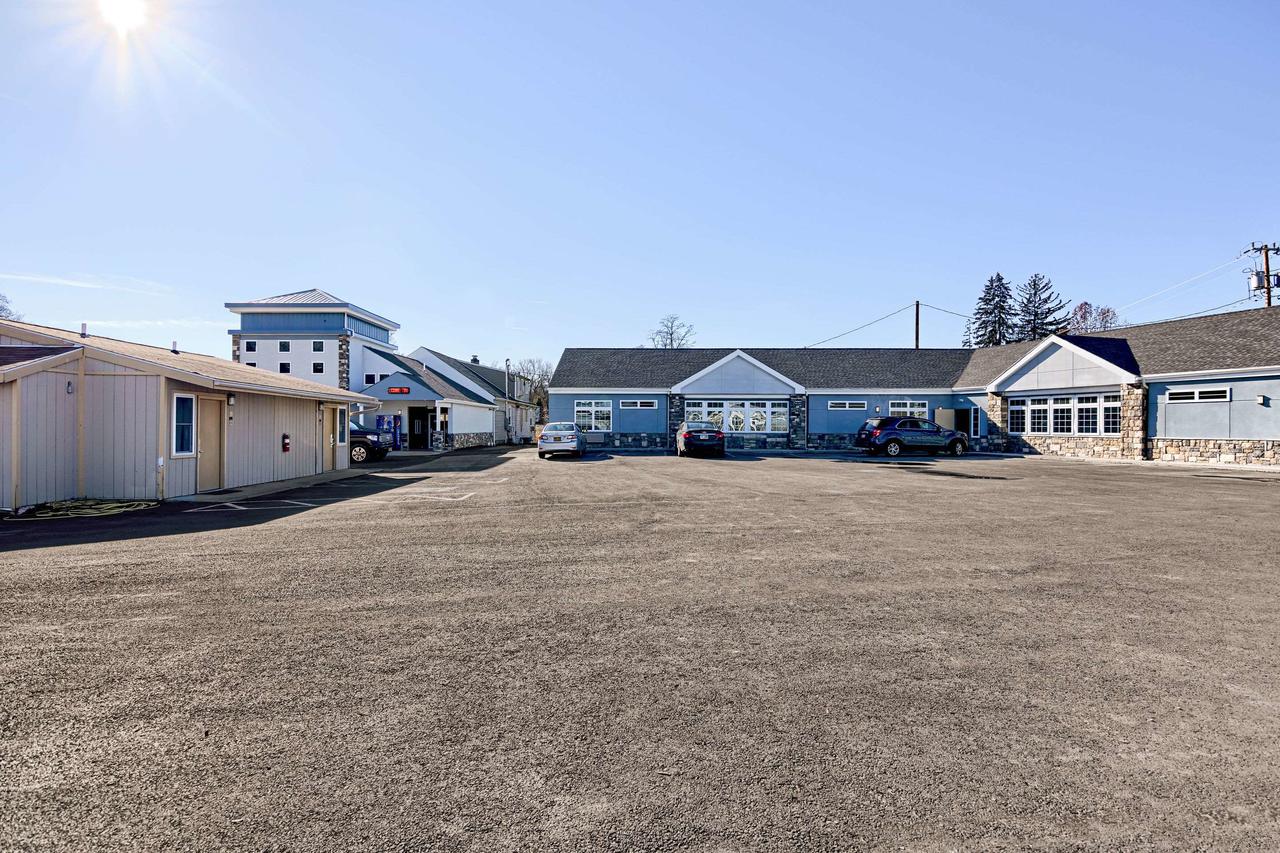 Rodeway Inn And Suites Ithaca - thumb 14