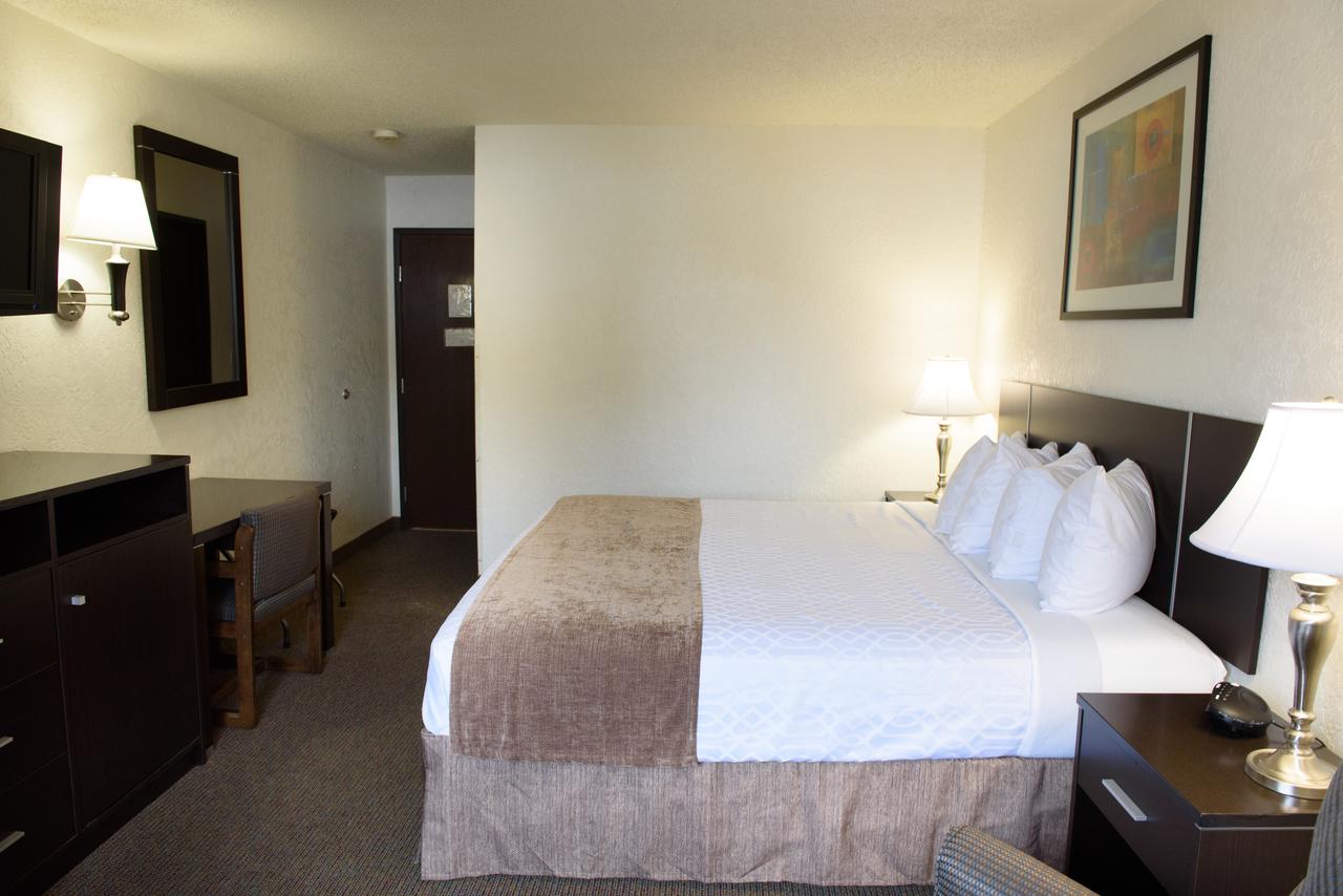 America's Best Value Inn New Paltz - thumb 7