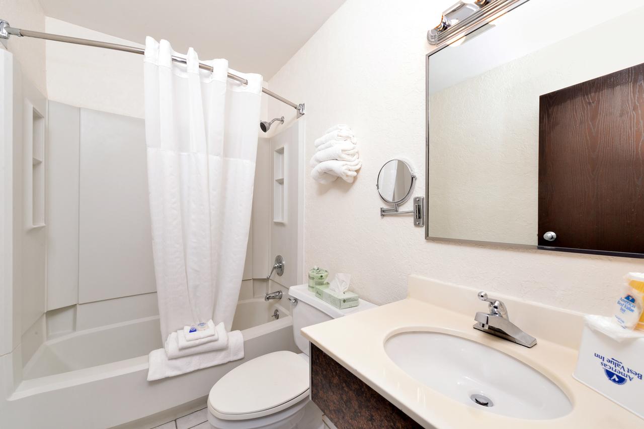 America's Best Value Inn New Paltz - thumb 29