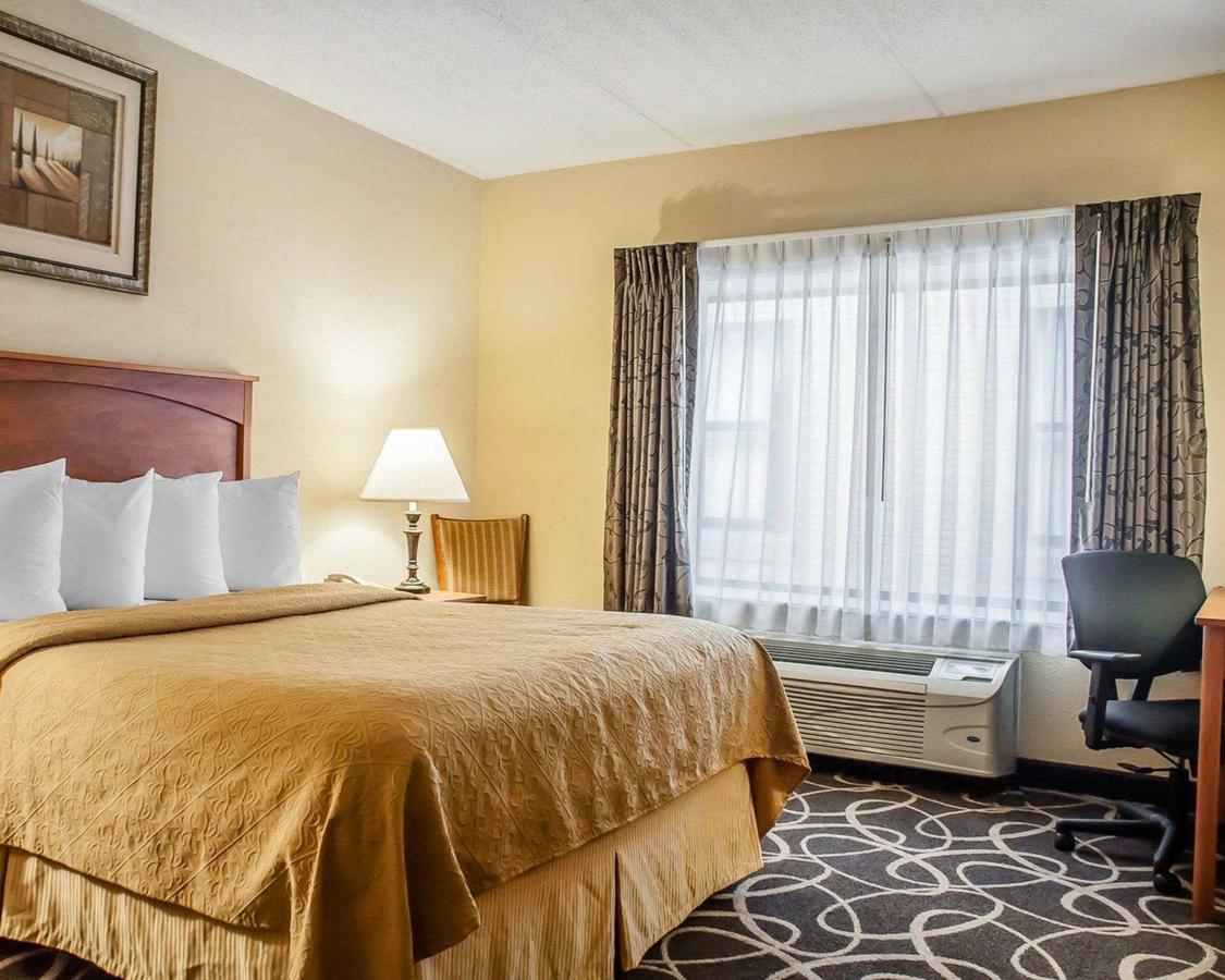 Quality Hotel & Suites At The Falls - thumb 35