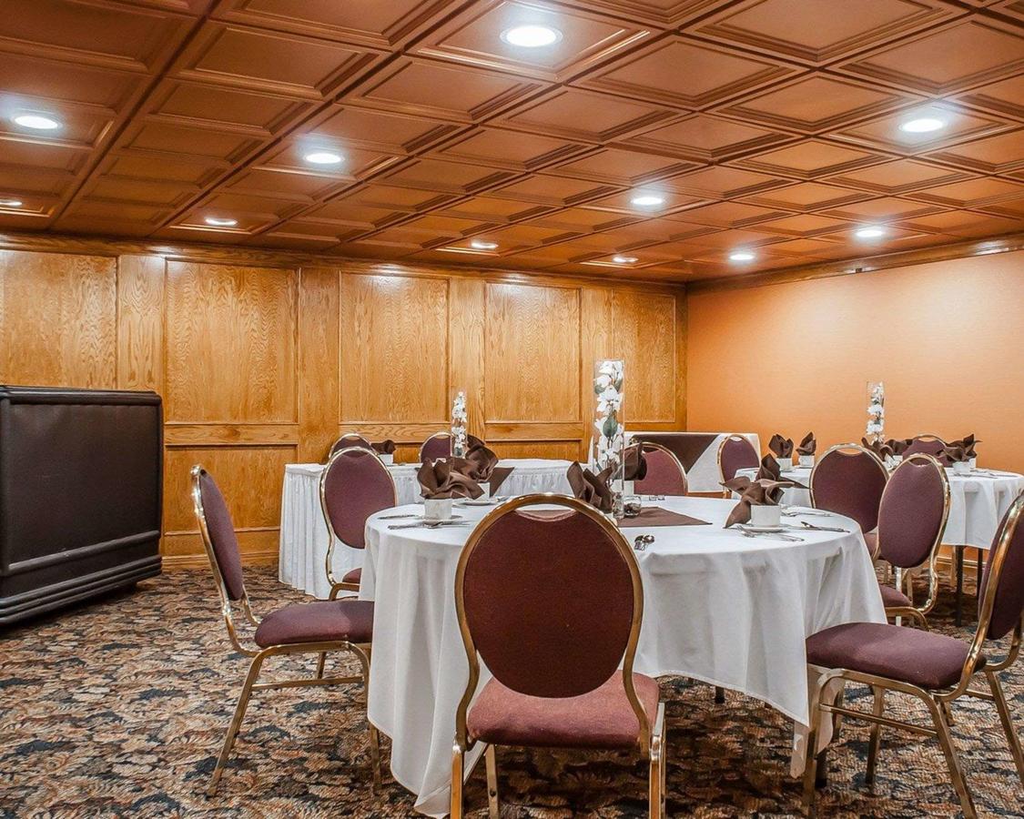 Quality Hotel & Suites At The Falls - thumb 6