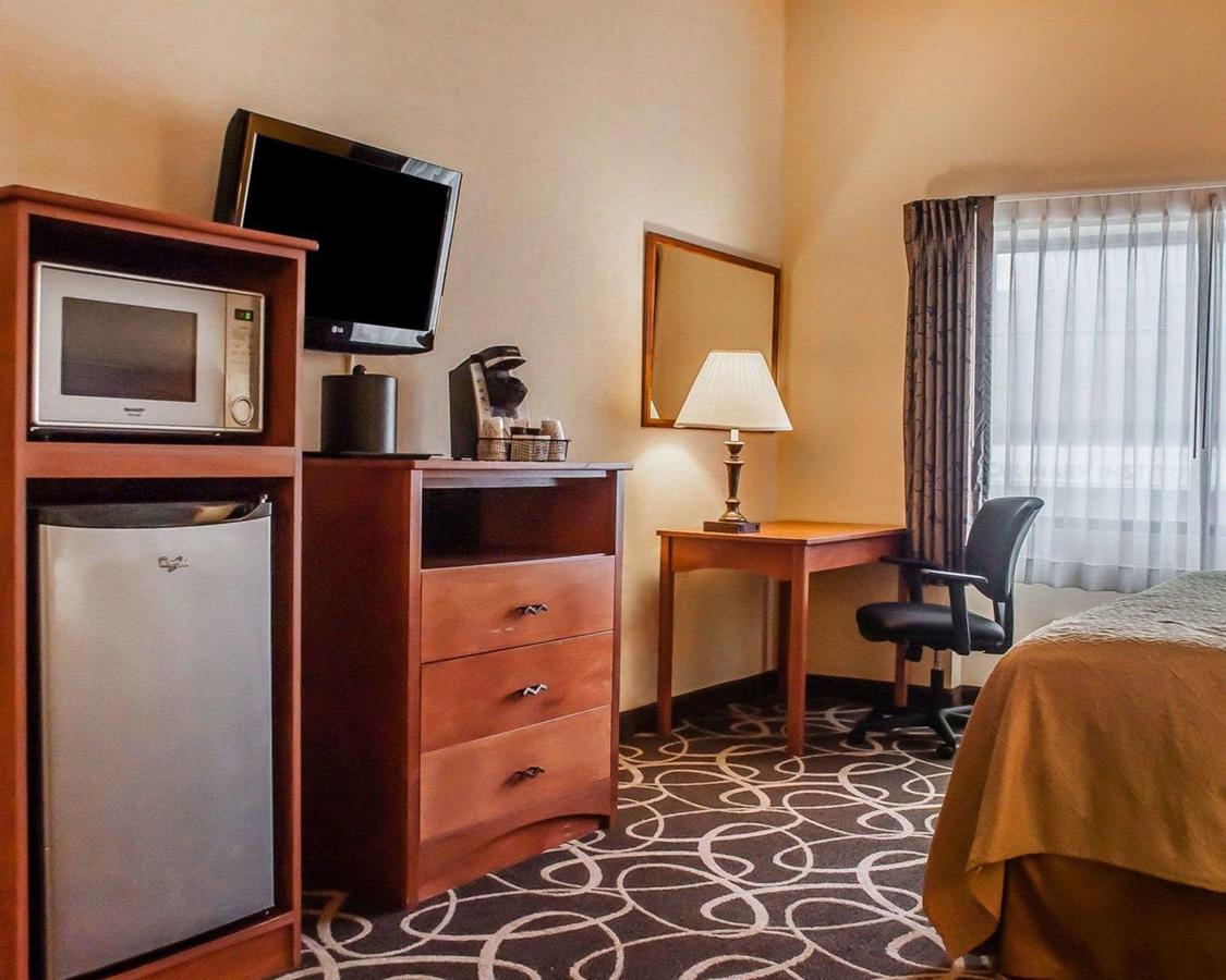 Quality Hotel & Suites At The Falls - thumb 43