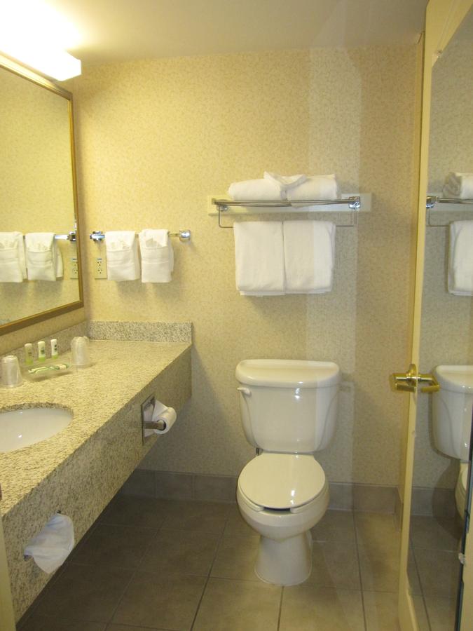 Country Inn & Suites By Radisson, Lake George (Queensbury), NY - thumb 35