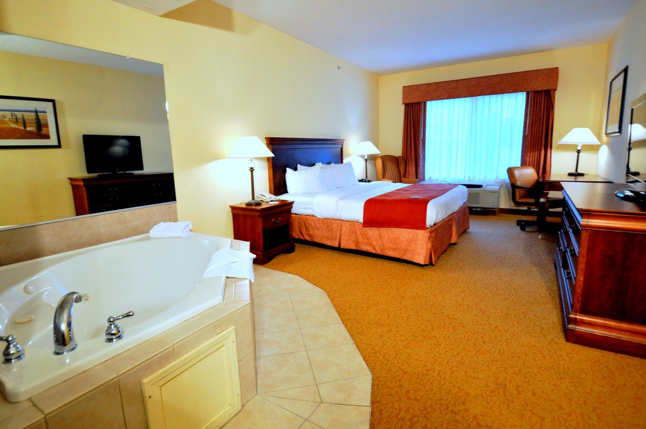 Country Inn & Suites By Radisson, Lake George (Queensbury), NY - thumb 8