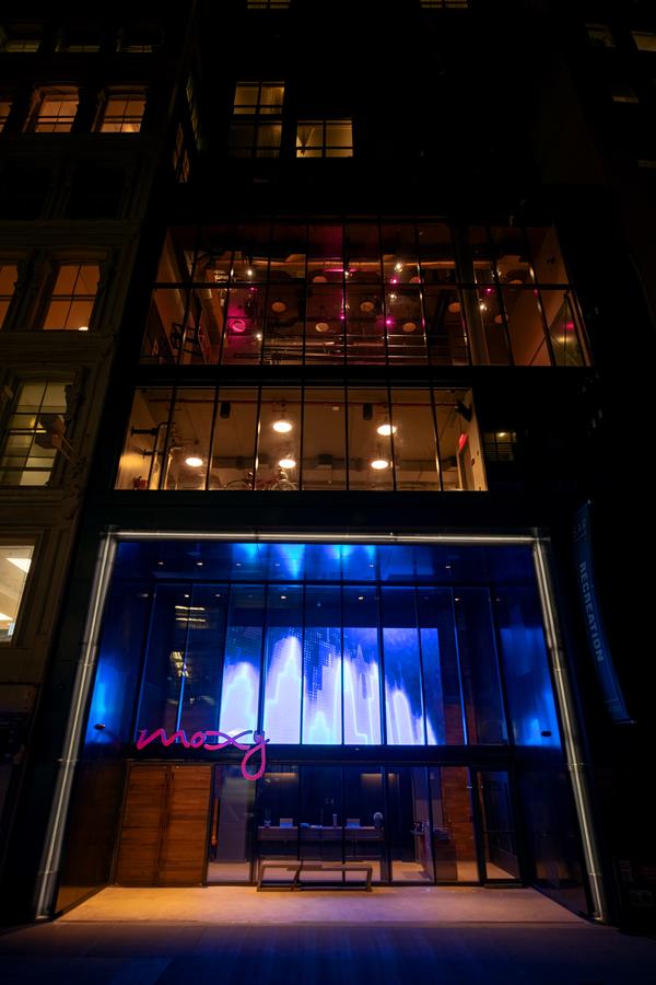 Moxy NYC Downtown - thumb 1