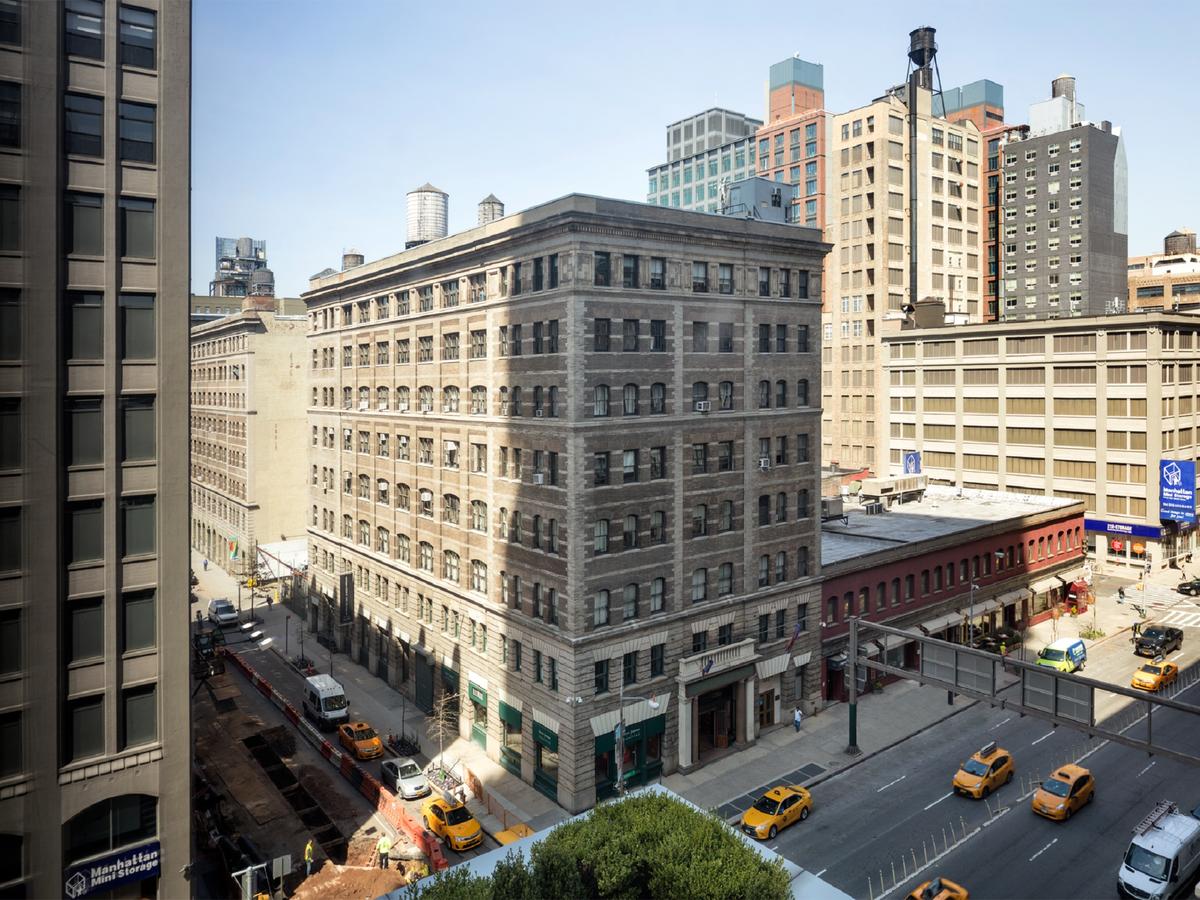 The Dominick Hotel - thumb 3