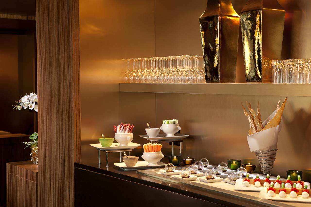 Millennium Hilton New York One UN Plaza - thumb 36