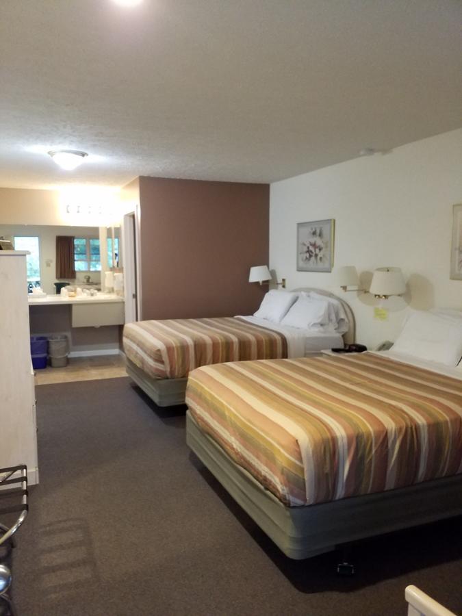 Bayside Inn & Marina - thumb 34