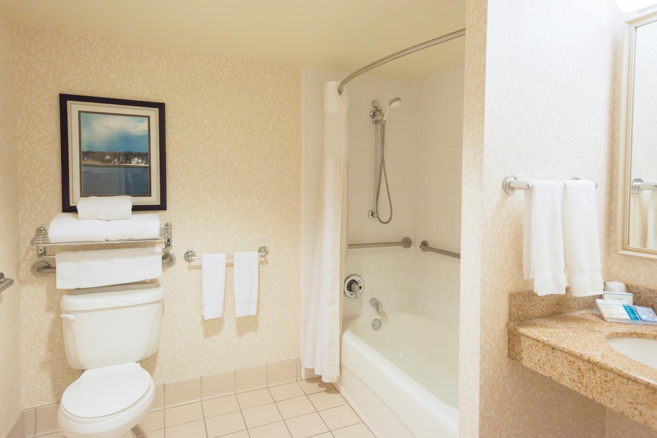 Hilton Garden Inn Islip/MacArthur Airport - thumb 1